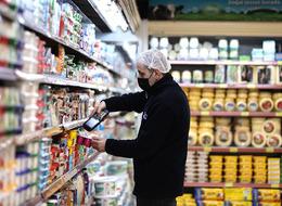 Marketlerde yeni dönem! Bakanlık harekete geçti, raflarda yerini alamayacak, yasak geliyor...