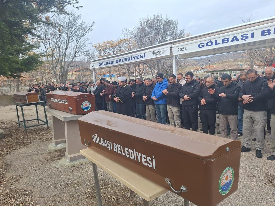 3 ay arayla acı üstüne acı! Ukraynalı kadın gözyaşlarına boğuldu "Kendi aralarında 'Ölmek istiyoruz, babamızı çok özledik' diye konuşuyorlardı" 1080xauto