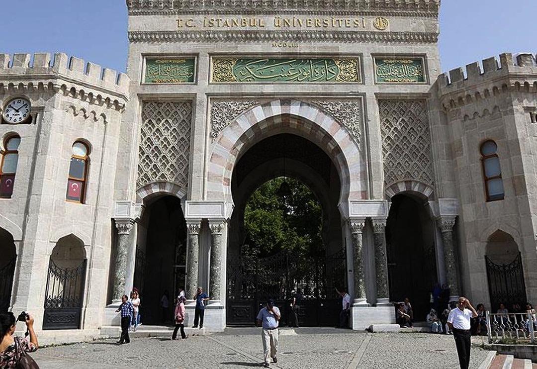 Randevu alacaklar... Saatler de kısıtlandı! 'Ziyaret&ccedil;i' kararı sonrası İstanbul &Uuml;niversitesi'nde yeni gelişme