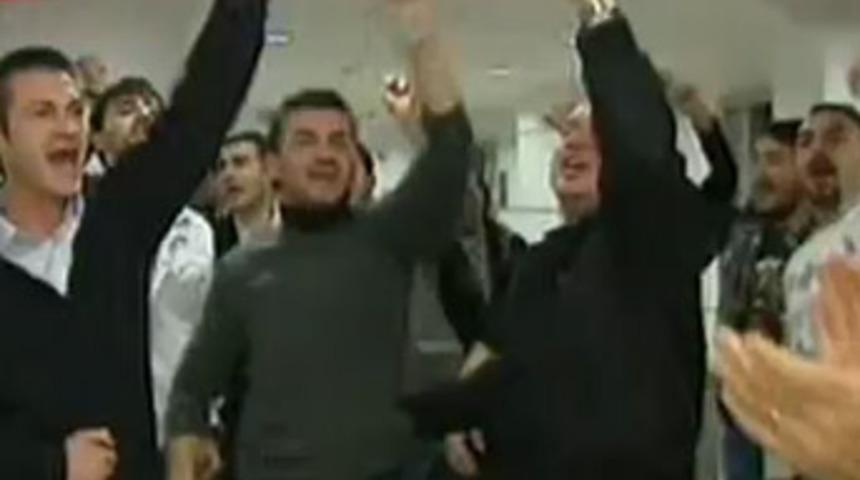 CHP binasında kavga