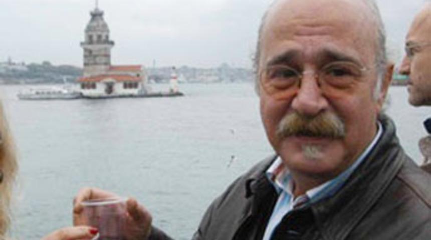 Gazeteci Deniz Som vefat etti