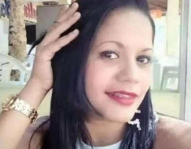 Her satırı korkunç! Karısını bıçaklayarak öldürdü... Cansız bedeniyle selfie çekilerek ailesine gönderdi G1