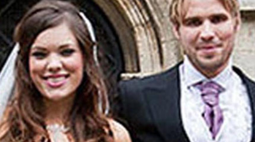 Gen&ccedil; &ccedil;ifte fotoğraf şoku!