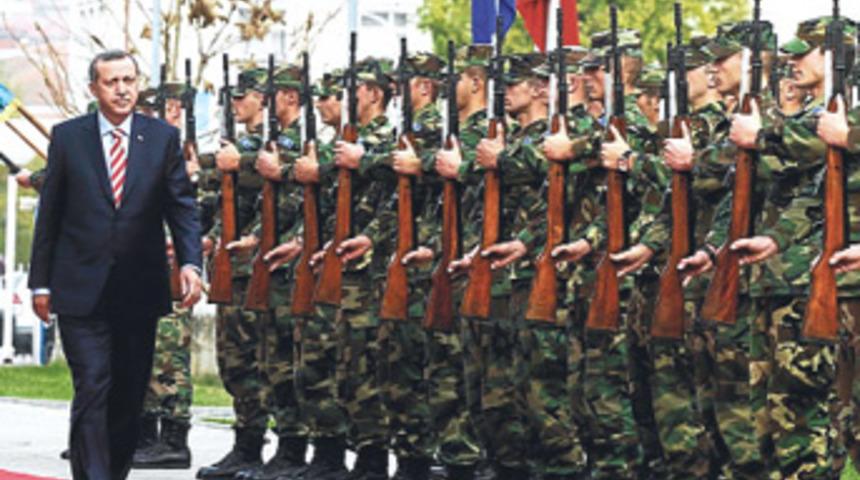 AKP ile TSK'nın yıldızı hi&ccedil; barışmadı