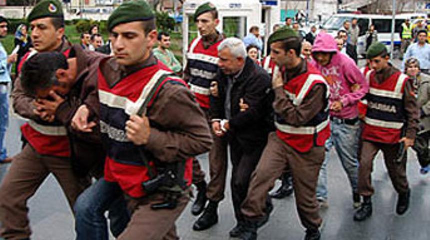 Zorla fuhuş ve lezbiyen ilişki davası