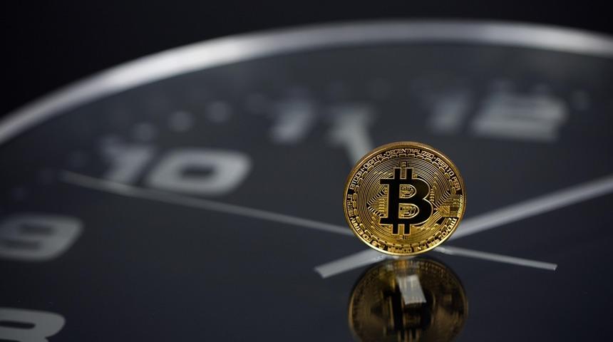 Bitcoin'de 2 yıl sonra bir ilk! 51 bin doları da aştı