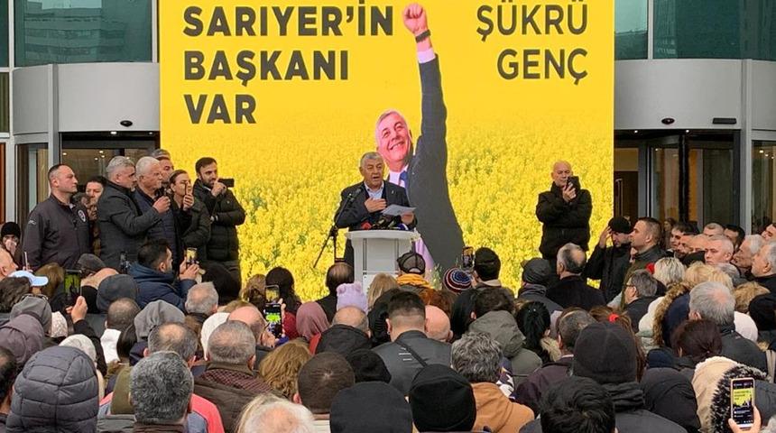 “İmamoğlu gidecek” sloganları atıldı! İstanbul'da yeniden aday gösterilmeyen CHP'li belediye başkanı Şükrü Genç parti yönetimine süre verdi