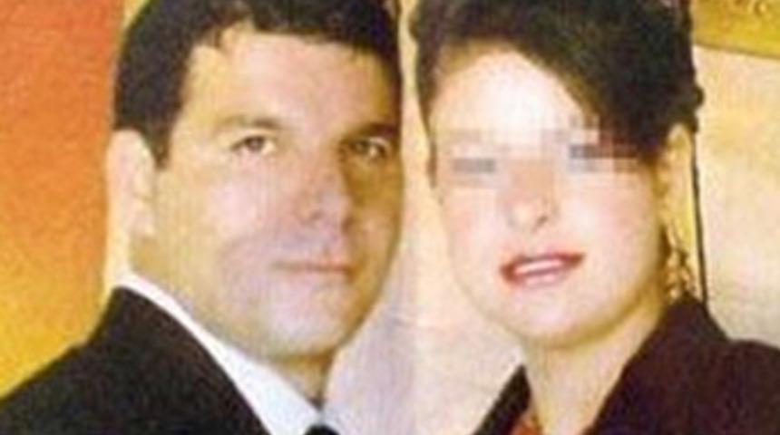 D&uuml;ğ&uuml;nden &ouml;nce ailesini katletti