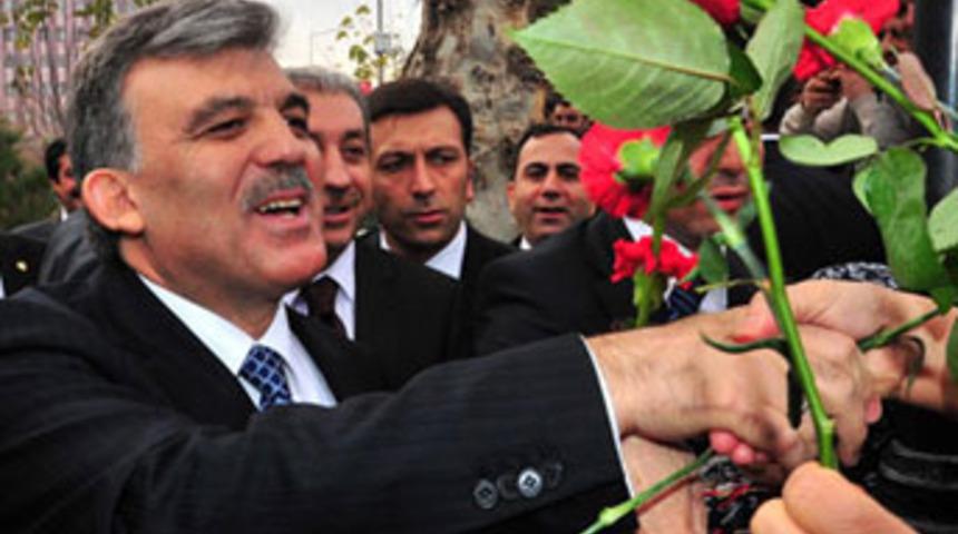 G&uuml;l'den tarihi mesajlar