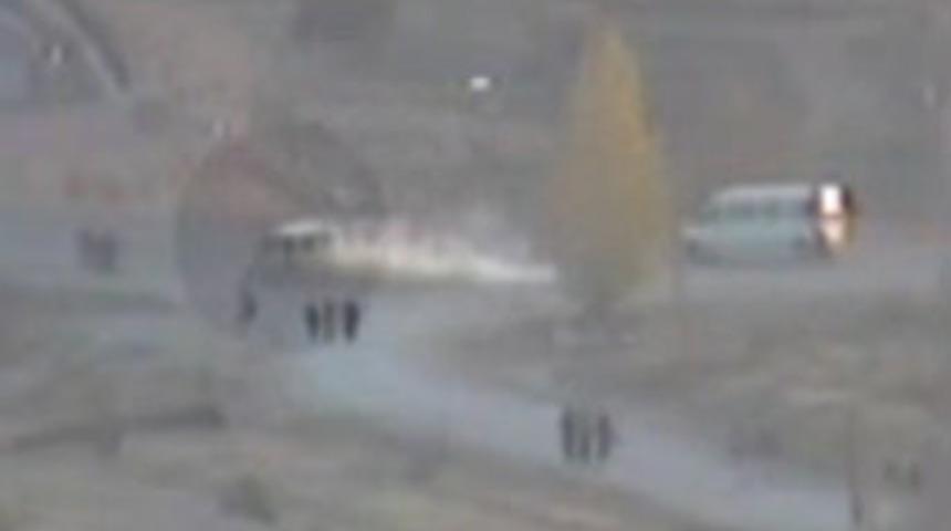 Otomobil &uuml;&ccedil; &uuml;niversiteliyi bi&ccedil;ti