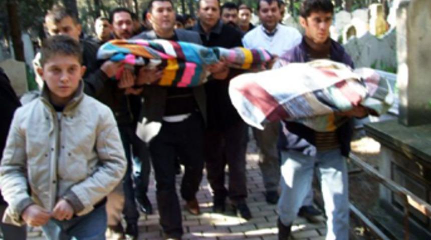 İki kardeşe 1 mezar