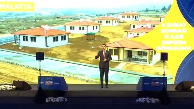 Murat Kurum'dan 'Risksiz İstanbul' toplantısı! 5 bin 833 liradan başlayan taksitlerle ödenecek