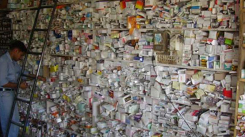 SGK m&uuml;d&uuml;r&uuml;nden d&uuml;ş&uuml;nd&uuml;ren ihbar