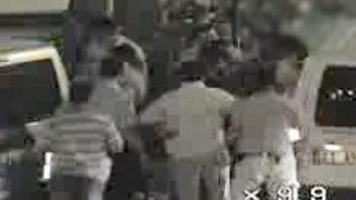 Polis dayağı kamerada