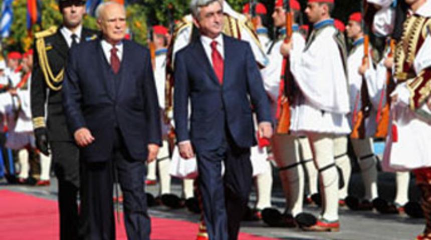 'Aynı barbar tarafından kesildik'