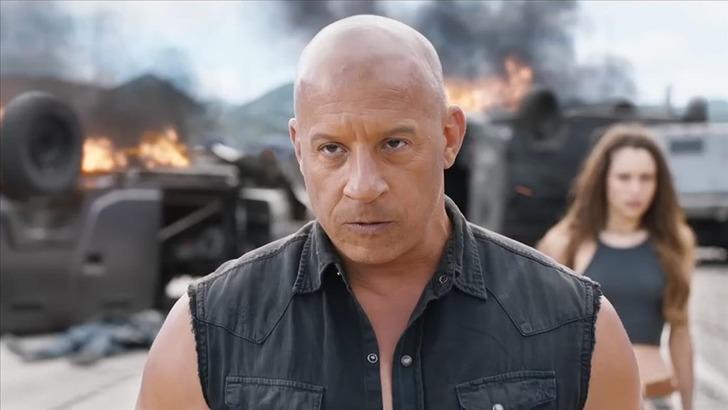 Kadınlara göre en çekici erkek özelliği! Renkli göz ve geniş omuzdan önce o geliyor... Şaşırtan sonuç G2