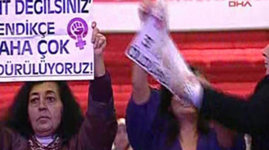 Kadınlardan Erdoğan'a protesto