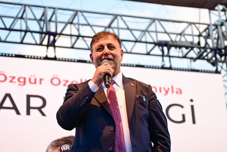 Bu ankette sonuçlar çok farklı! Kendi partilerinin adayını tercih etmediler: DEM Parti ve İYİ Parti seçmeni İzmir'de şaşırtacak G2