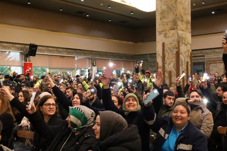 En düşük maaş 35 bin 40 TL oldu! Yüksek zammı halay çekerek kutladılar! "Türkiye’nin en iyi anlaşmalarını yaptık" G2