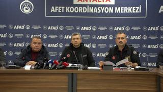 Antalya'daki şiddetli yağışta bin 948 dekar tarım alanının zarar gördüğü belirlendi