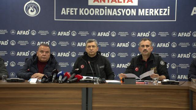 Antalya'daki şiddetli yağışta bin 948 dekar tarım alanının zarar gördüğü belirlendi