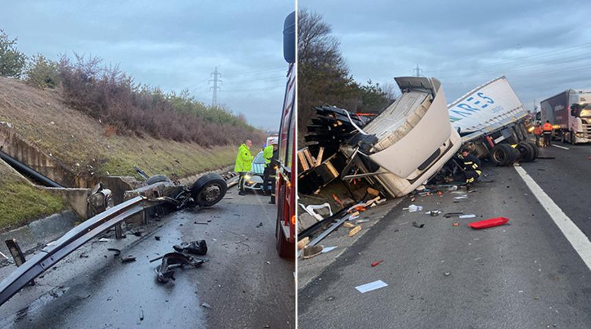 Mucize kurtuluş! Hurdaya dönen TIR'dan yara almadan çıktı