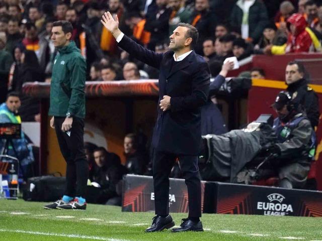 Galatasaray'da sakatlık şoku! Kaan Ayhan 55. dakikada yaşadığı sakatlık sonrası oyuna devam edemedi