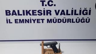 Balıkesir'de firari iki hükümlü yakalandı