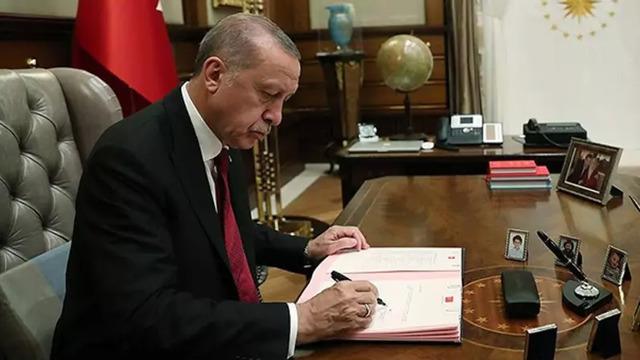 Büyükelçi atama kararları Resmi Gazete'de yayımlandı! AK Partili dikkat çeken isimler de var...
