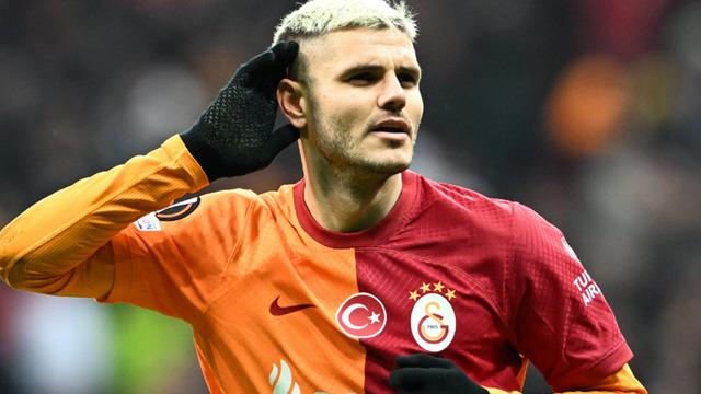 Icardi'nin golü attığı esnada dikkat çeken detay! Taraftarların dikkatinden kaçmadı, maç sonunda direkt soyunma odasına gitti...