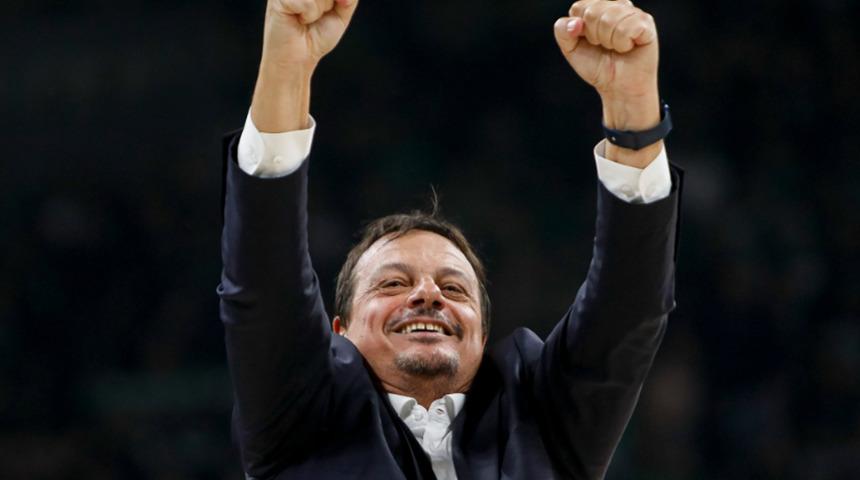 Panathinaikos Başantrenörü Ergin Ataman, "Yılın Kareleri" oylamasına katıldı