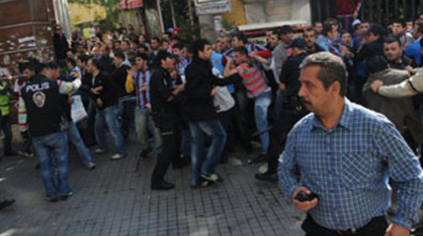 Taraftarlarla &Ouml;DP'liler arasında gerginlik