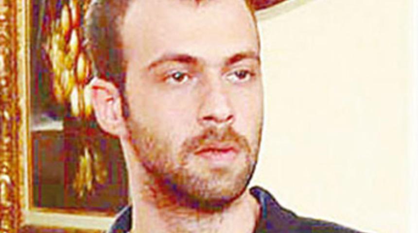 &Uuml;nl&uuml; oyuncu motosiklet kazasında &ouml;ld&uuml;