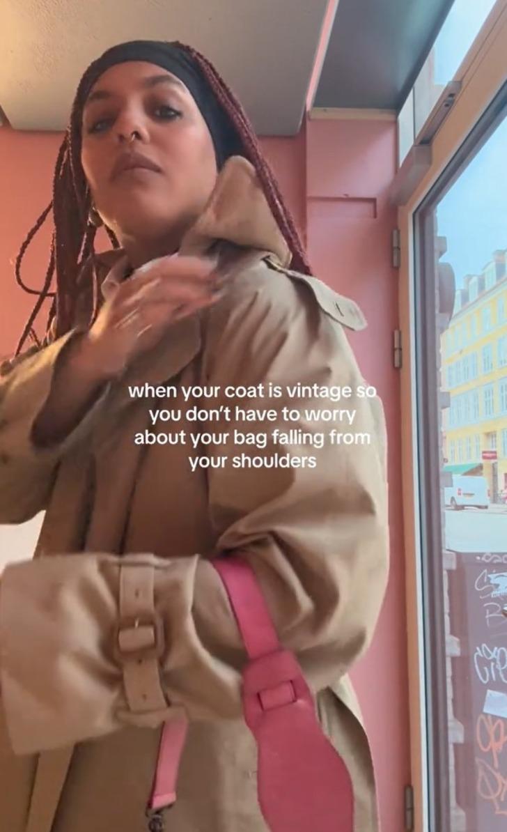 Ne işe yaradığını öğrenince ağzınız açık kalacak! Palto ve trençkotların omzunda duruyor G3