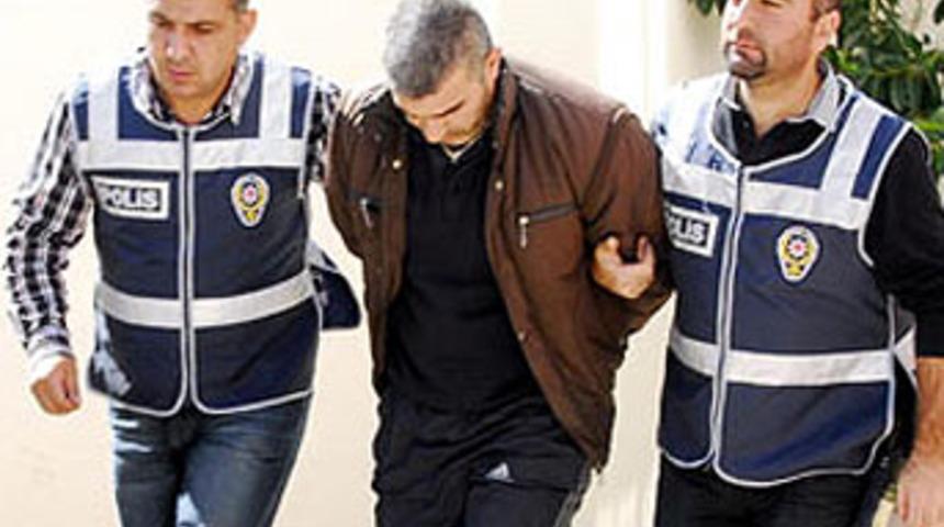 Motorlu &uuml;niversiteli sapığı yakalandı