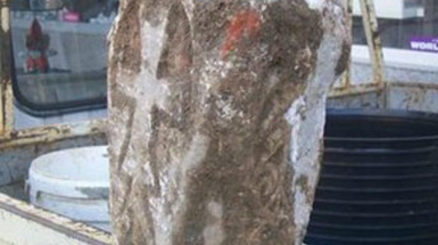 Kanalizasyon kazısından tarihi eser &ccedil;ıktı!