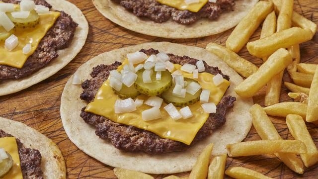 Lavaş burger tarifi: Lavaş burger nasıl yapılır?