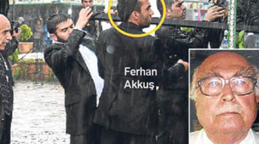 Katil kurbanını b&ouml;yle uğurladı