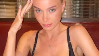 Fiziksel görüntüsü nedeniyle eleştirilen Lana Rhoades karın kaslarını gösterdi! Çok zayıfladığı söylenmişti... 'Bir de şimdi bakın'