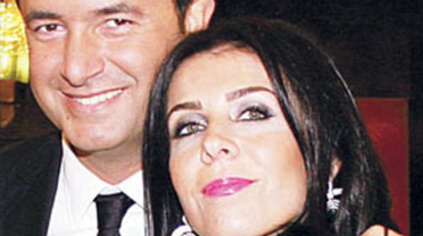 20 yaşındaki kız yuvasını yıkıyor