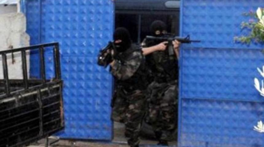 Uyuşturucu operasyonunda 52 gözaltı