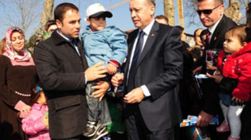 Teşekk&uuml;re geldiler!