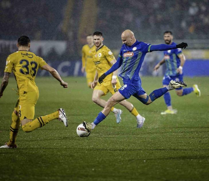 Fenerbahçe Teknik Direktörü İsmail Kartal maç sonunda böyle konuştu! "Erkek gibi, adam gibi" G4