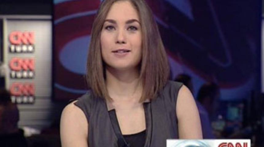 Kızı i&ccedil;in koltuğunu ortaya koydu