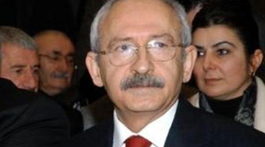 Millet fakirleşiyor, o zenginleşiyor