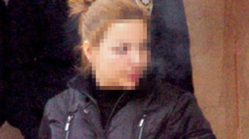 Bir kişiyle anlaştı, 3 kişi tecav&uuml;z etti