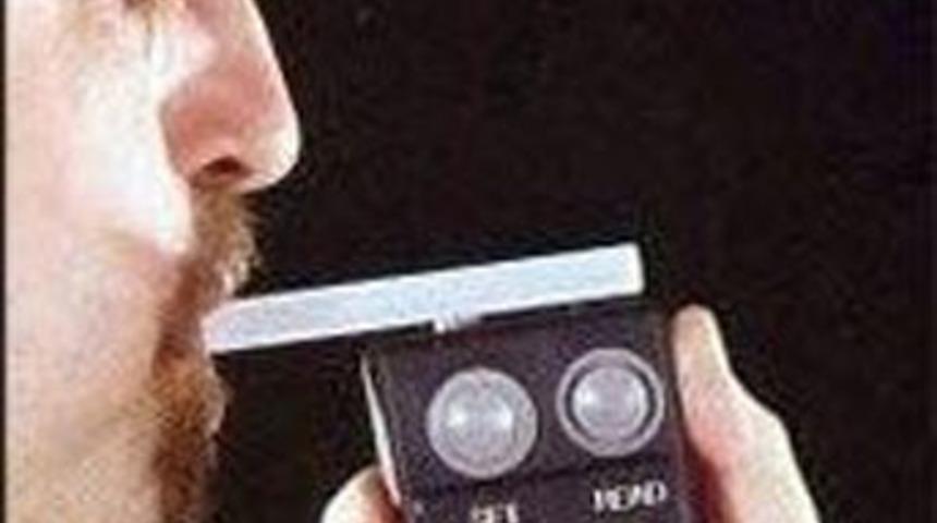 Alkoll&uuml; s&uuml;r&uuml;c&uuml;ler şimdi yandı