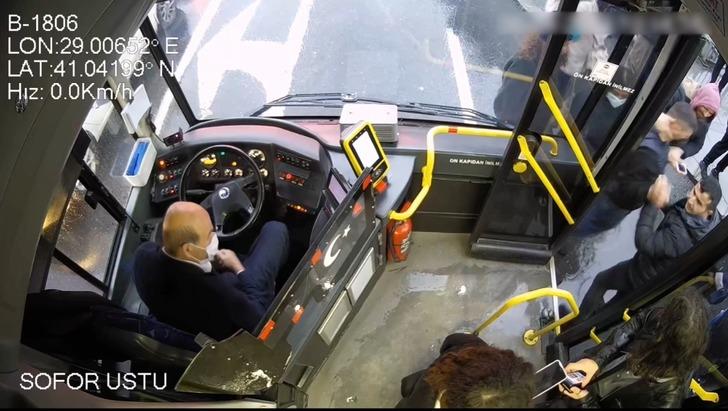 Seçici hırsız yakayı böyle  ele verdi! Çaldığı telefonun modelini beğenmeyip geri verdi G4