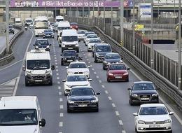 Araç sahipleri dikkat! Zorunlu trafik sigortası için platform uygulaması yarın başlıyor