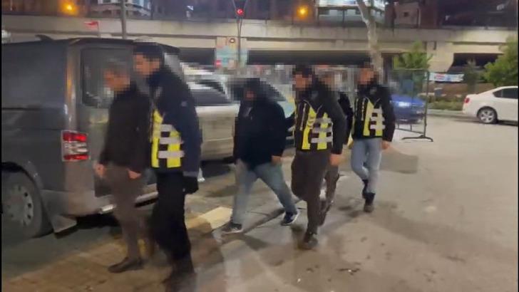 Trafikte tehlikeli yarış! Görüntüler sosyal medyada paylaşıldı, ekipler harekete geçti G4